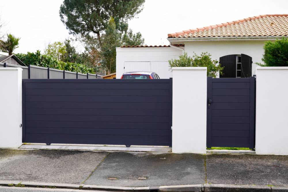 indoor-fermetures-portail-porte